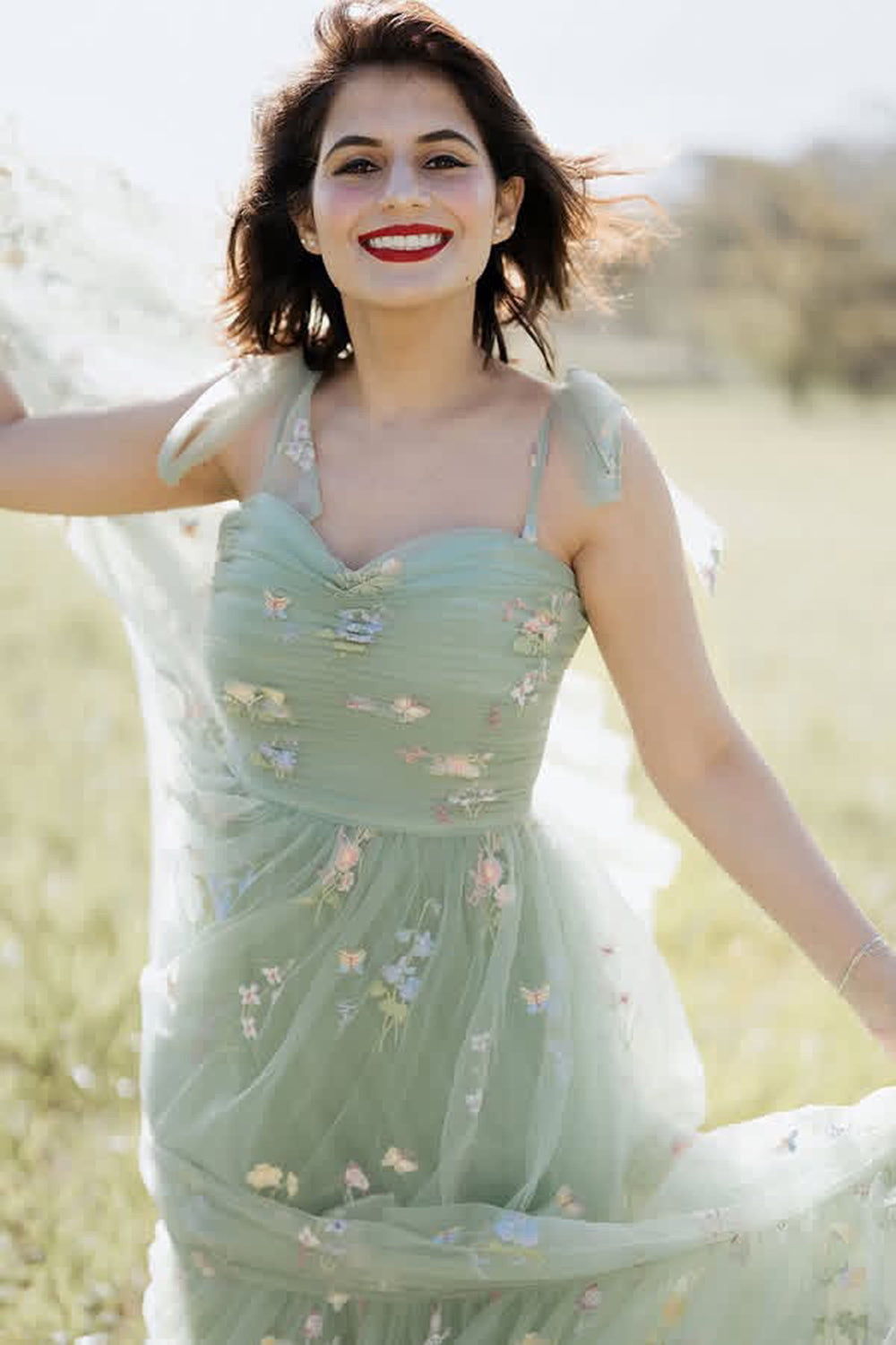 Green Tulle A-Line Spaghetti Straps Ruched Long Formal Dress with Embroidery