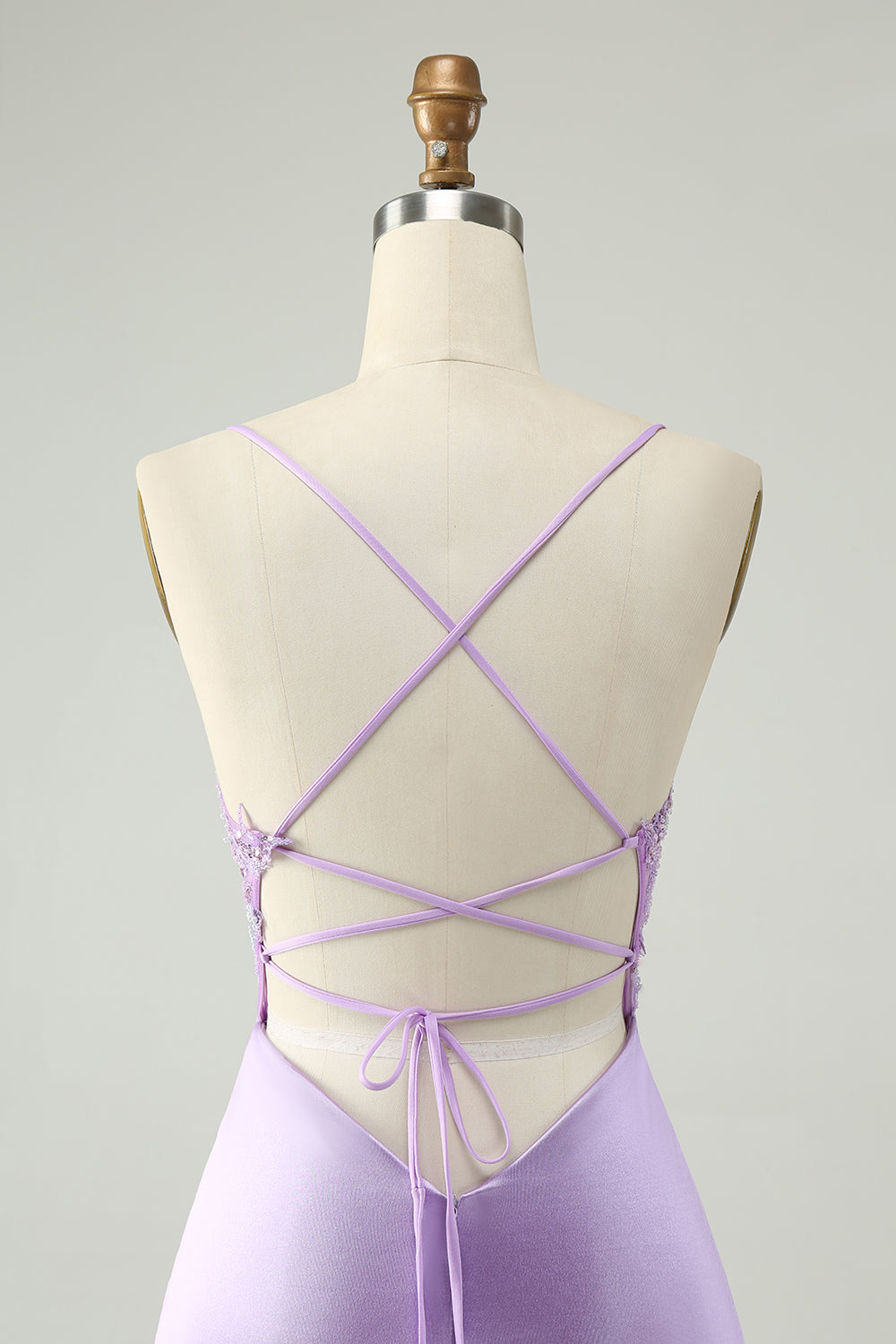 Glitter Purple V-Neck Tight Sequined Cocktail Dress with Appliques