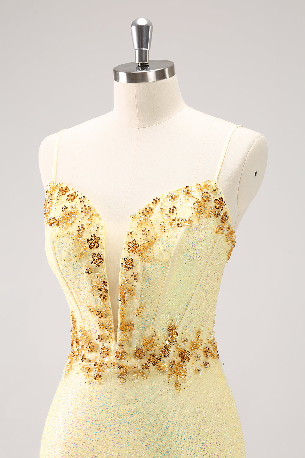 Sparkly Yellow Spaghetti Straps Tight Cocktail Dress with Sequins