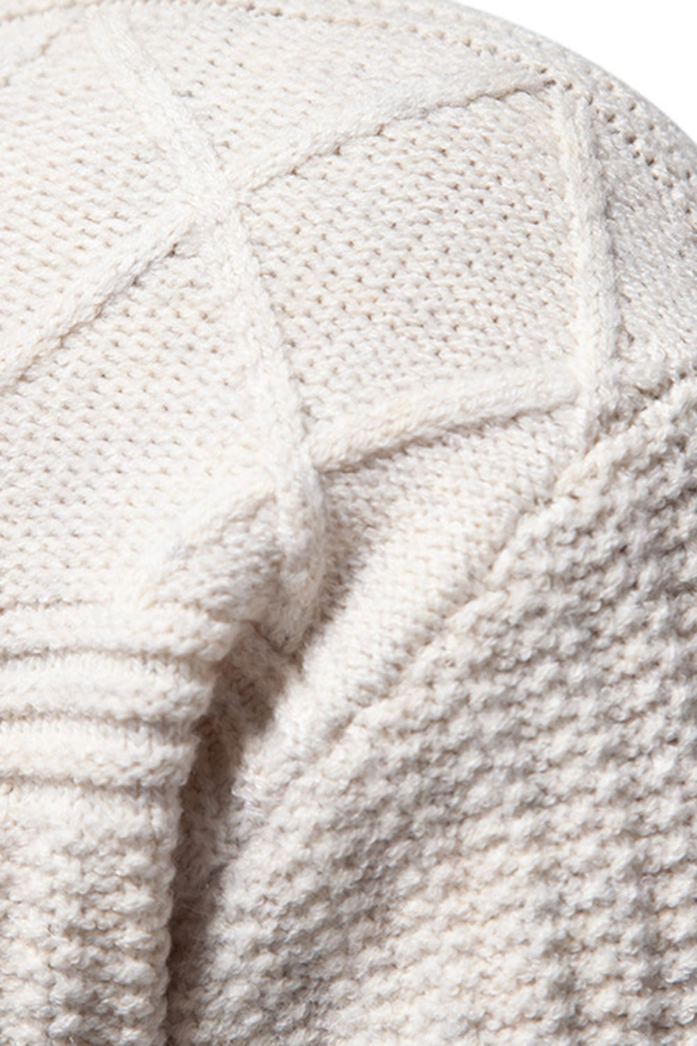 White Men's Round Neck Cable Pullover Sweater