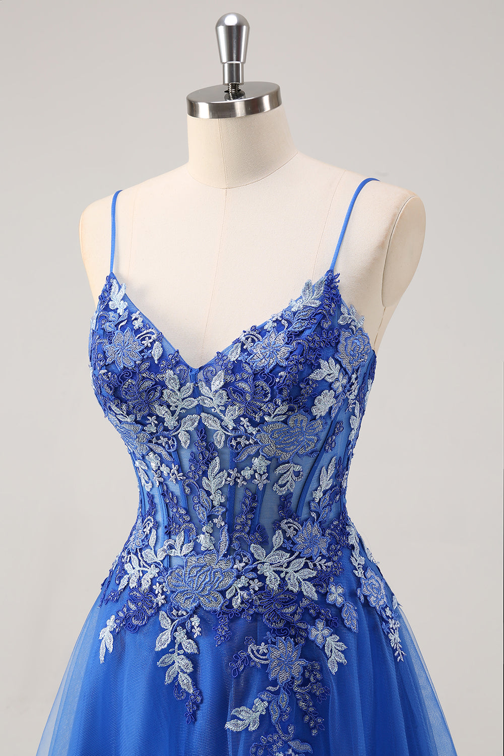 Royal Blue A Line Spaghetti Straps Corset Tulle Formal Dress With Embroidery