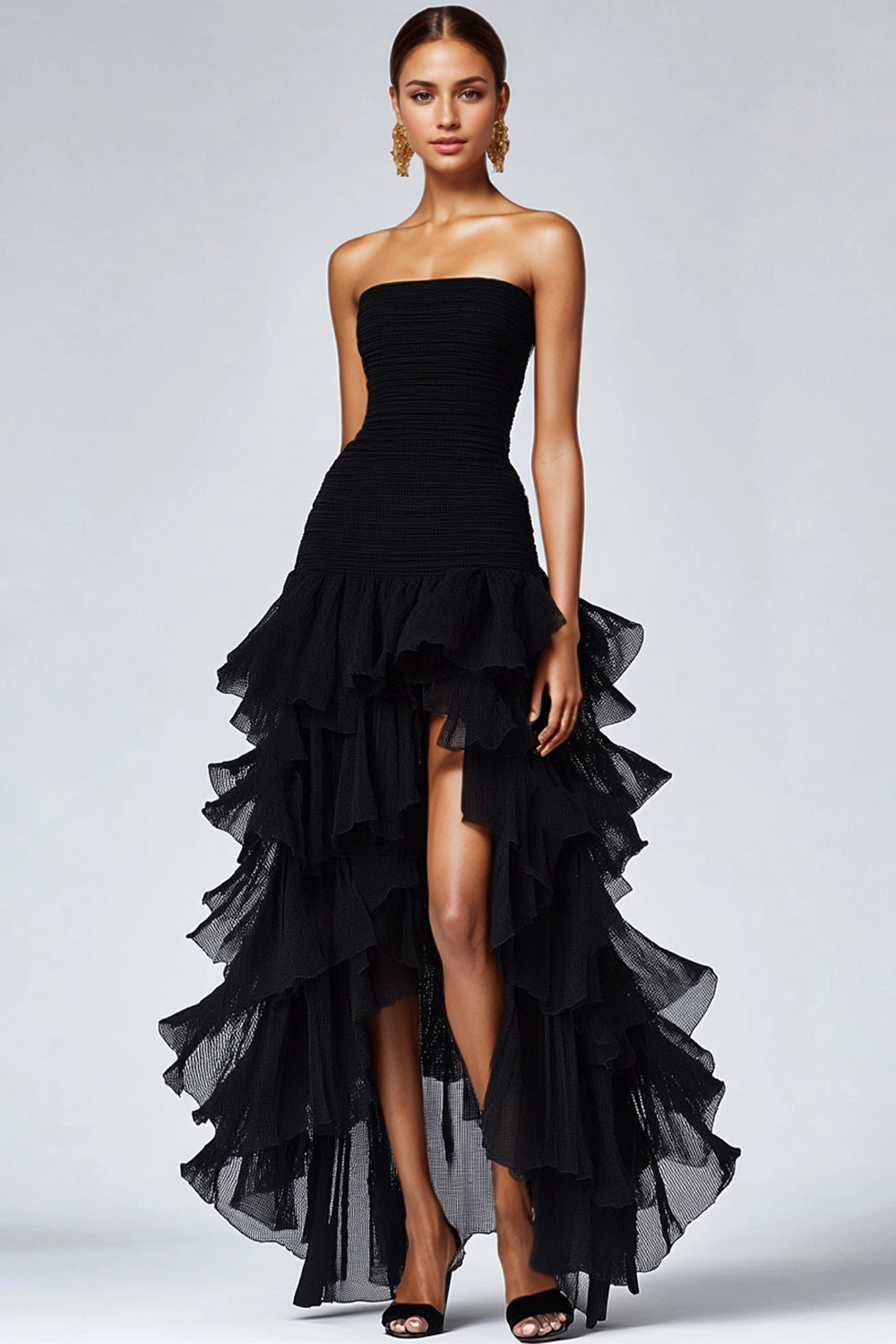 Zapaka Women Black A Line Formal Dress With Slit Strapless Tiered Ruffled Ruched Long Wedding Guest Dress