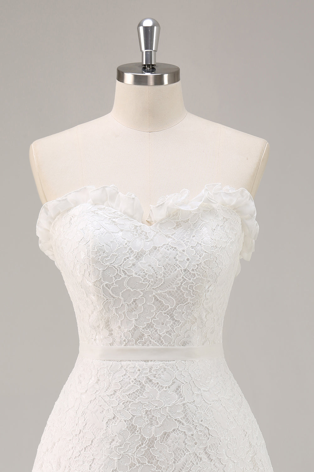 White Lace A Line Sweetheart Mini Graduation Dress