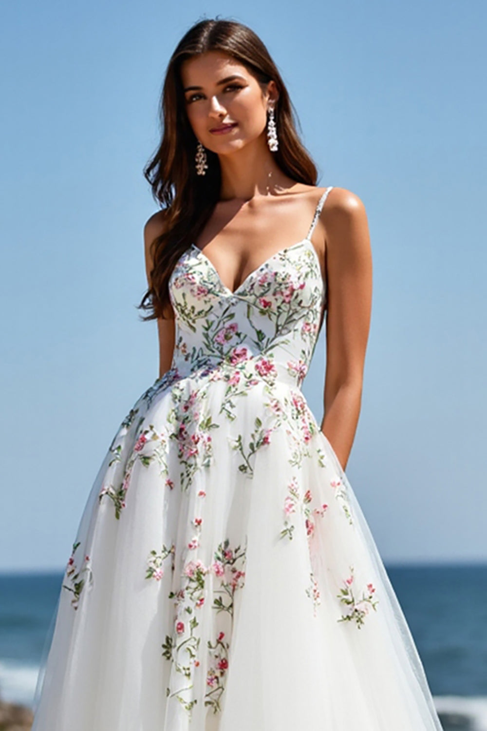 White Tulle Floral V-Neck Boho Sweep Train Wedding Dress
