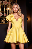 Yellow Satin A Line Spaghetti Straps Short Homecoming Dress