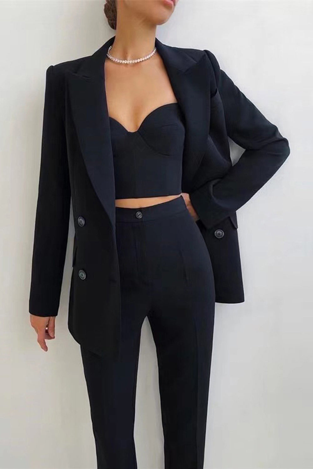 Black Peak Lapel 3-Piece Double Breasted Women Formal Suits