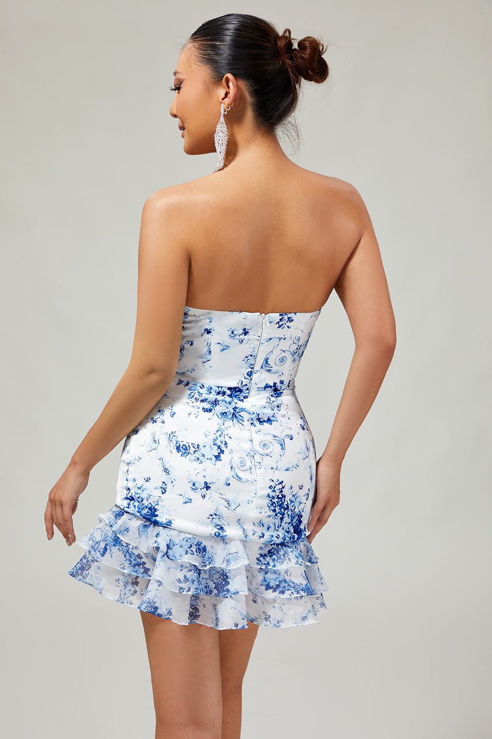 White Blue Flower Bodycon Strapless Printed Short Homecoming Dress