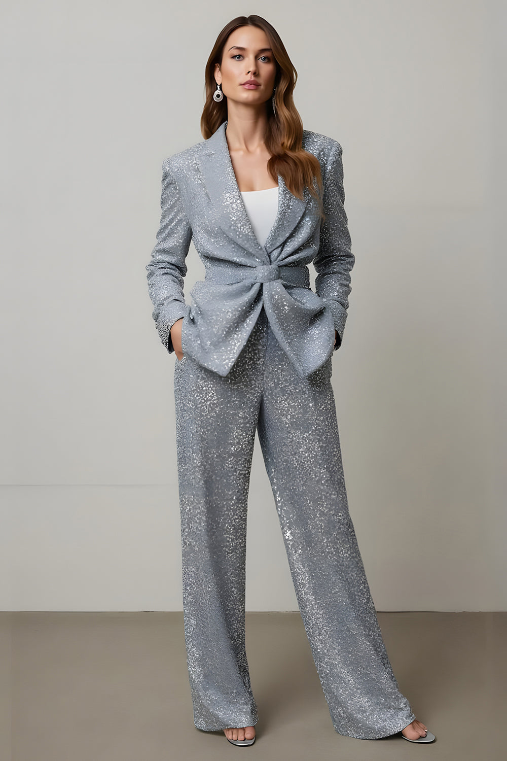 Sparkly Grey 2 Piece Sequins Peak Lapel Women Formal Suits with Pockets