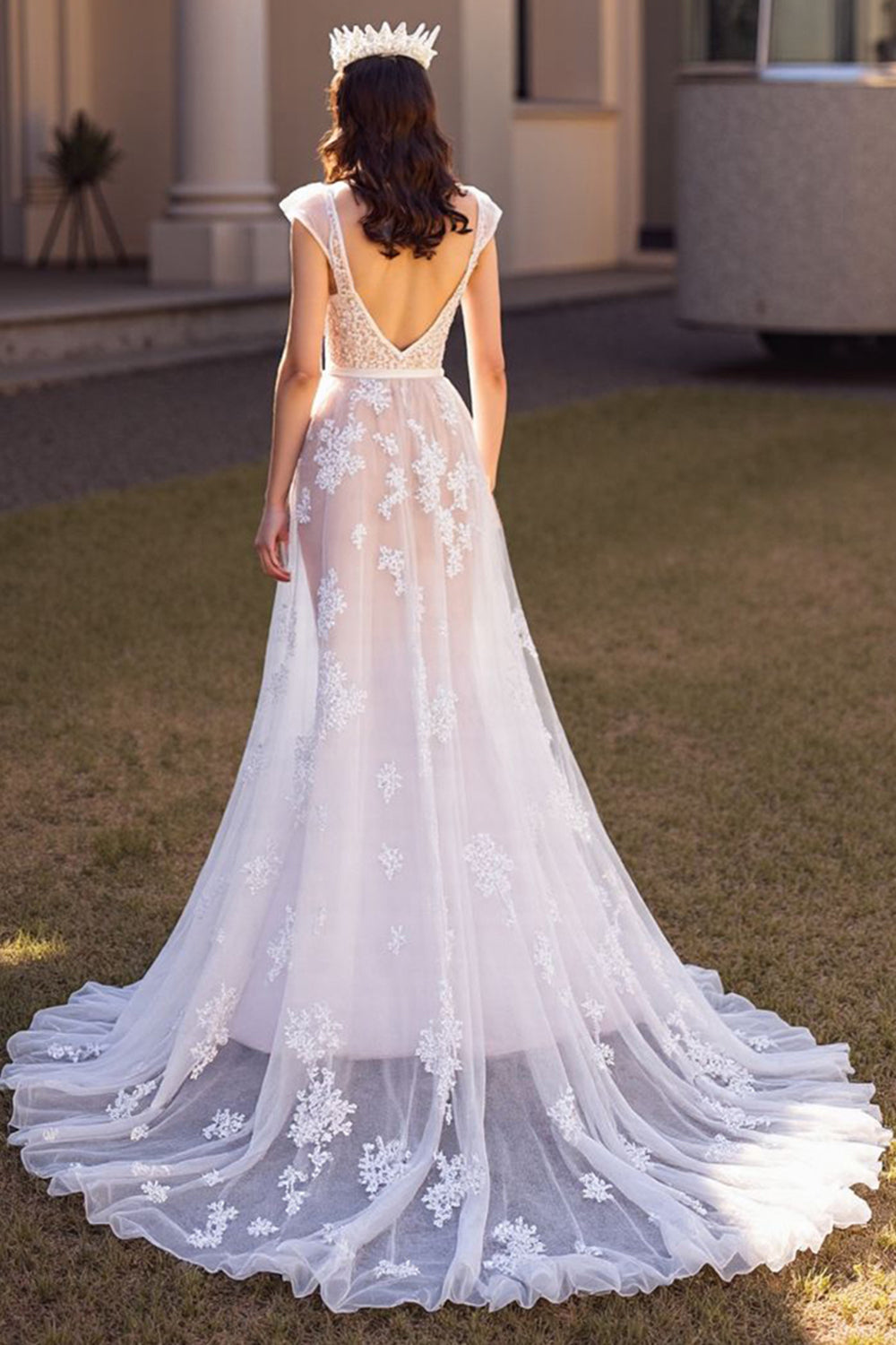 Ivory Tulle Sweep Train Boho Wedding Dress with Appliques