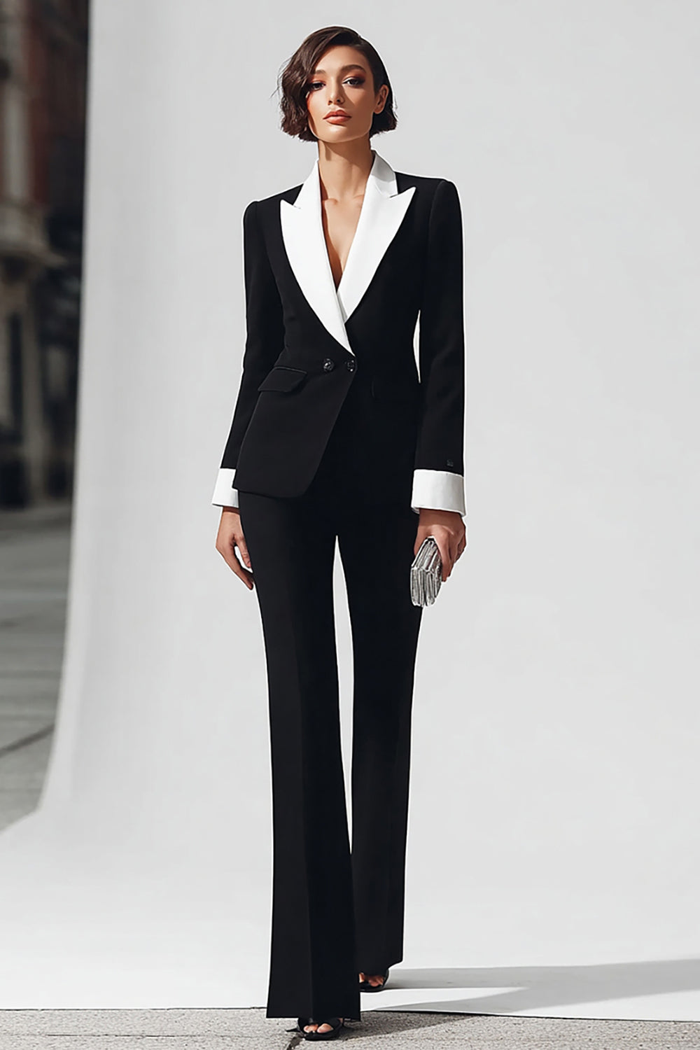 Black Peak Lapel Long Sleeves 2 Pieces Women Tuxedo
