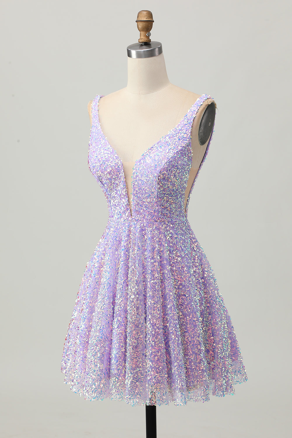 Sequins A Line Lilac V-Neck Short Homecoming Dress