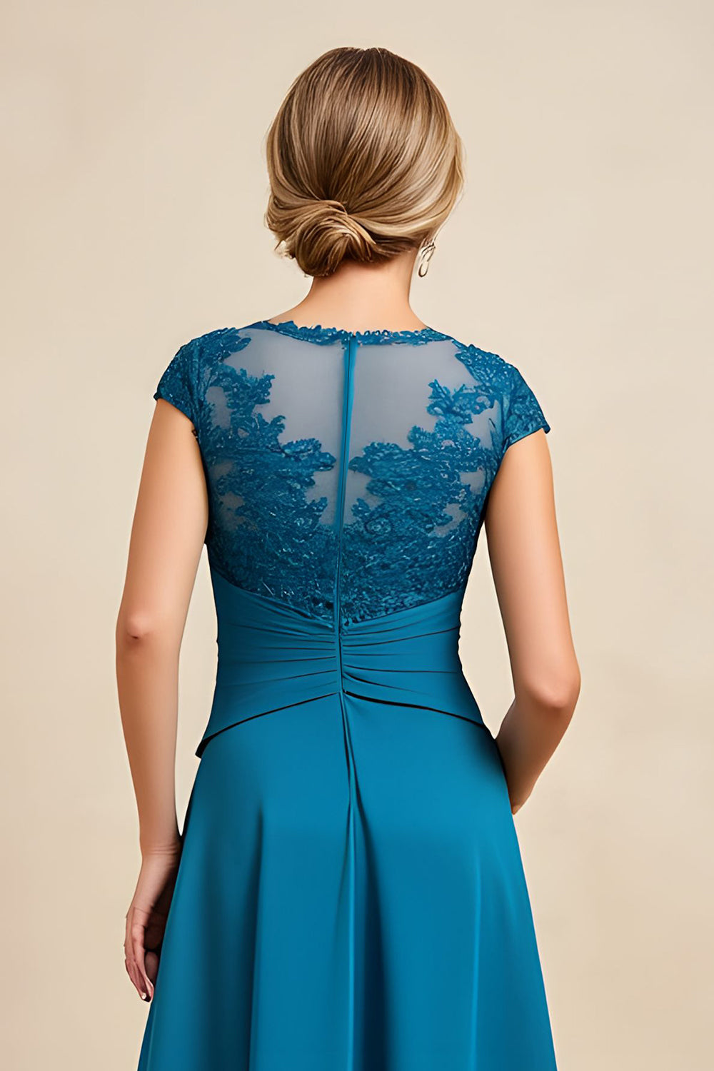 Peacock Blue A Line Round Neck High-Low Mother of the Bride Dress with Lace Appliques