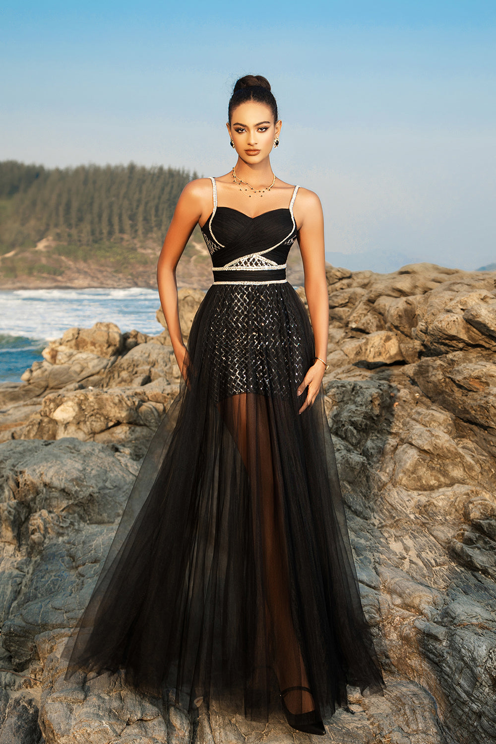 Sparkly Black Spaghetti Straps Tulle A Line Long Formal Dress