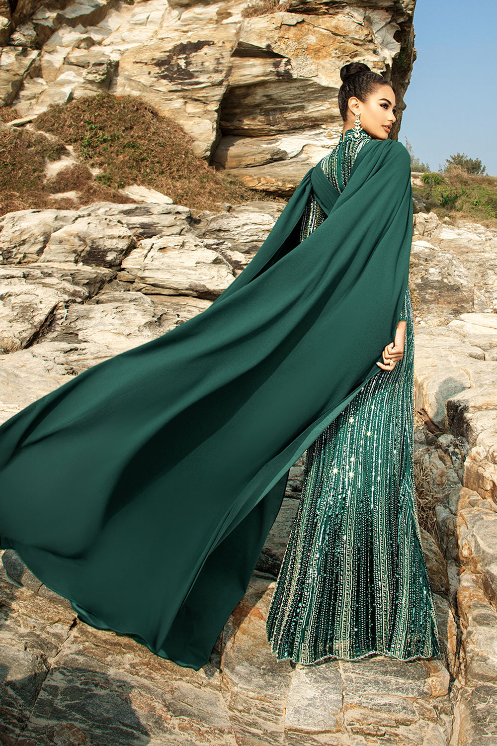 Sparkly Dark Green Mermaid Long Formal Dress with Cape Sleeves