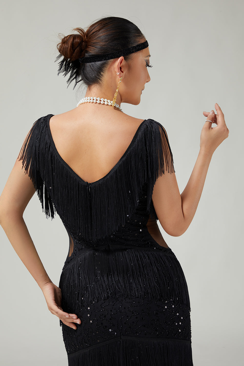 V-Neck Black Tiered Fringed Cut-Out 1920s Dress With Sequins