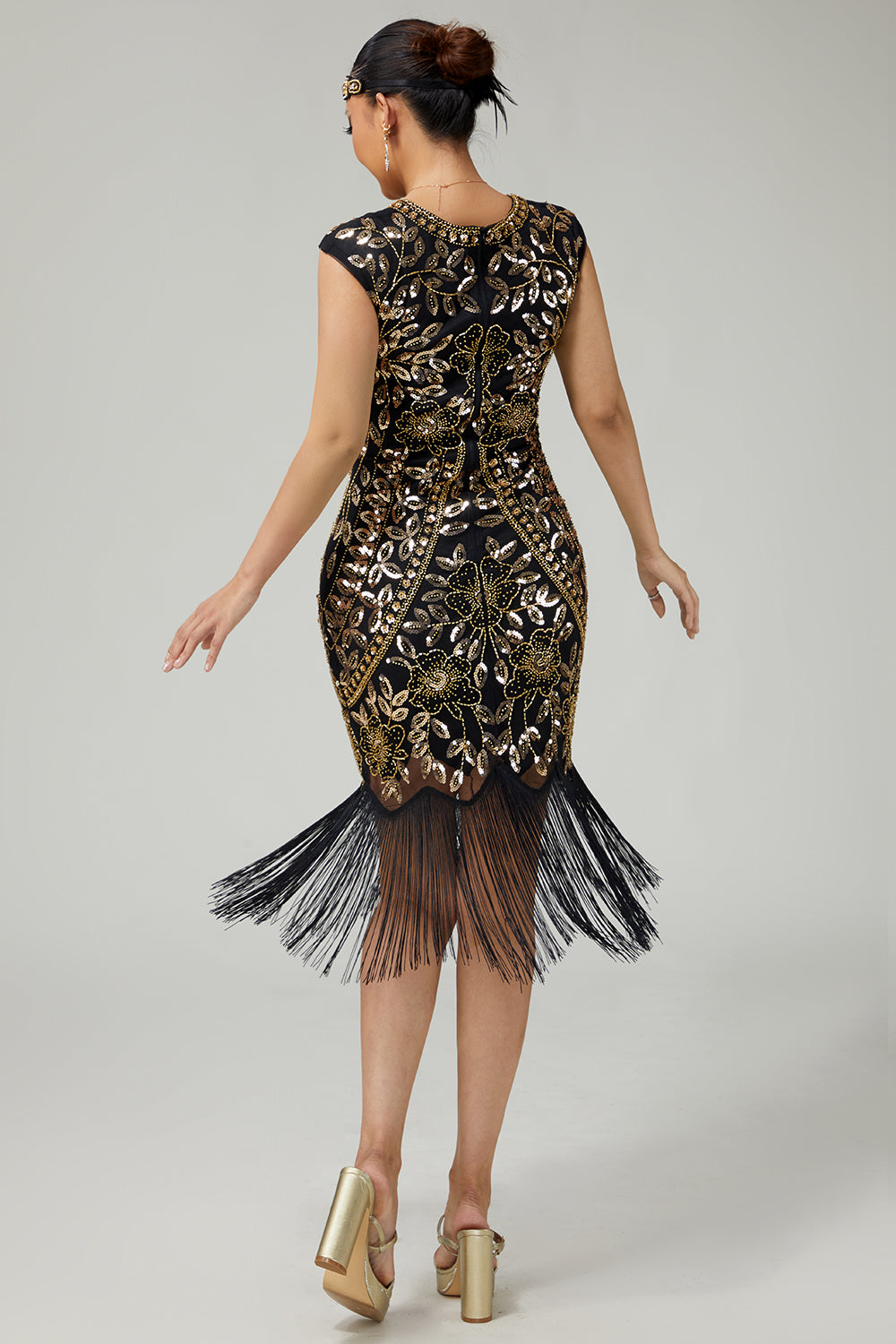 Fringed Sequined Bodycon Black Golden 1920s Dress