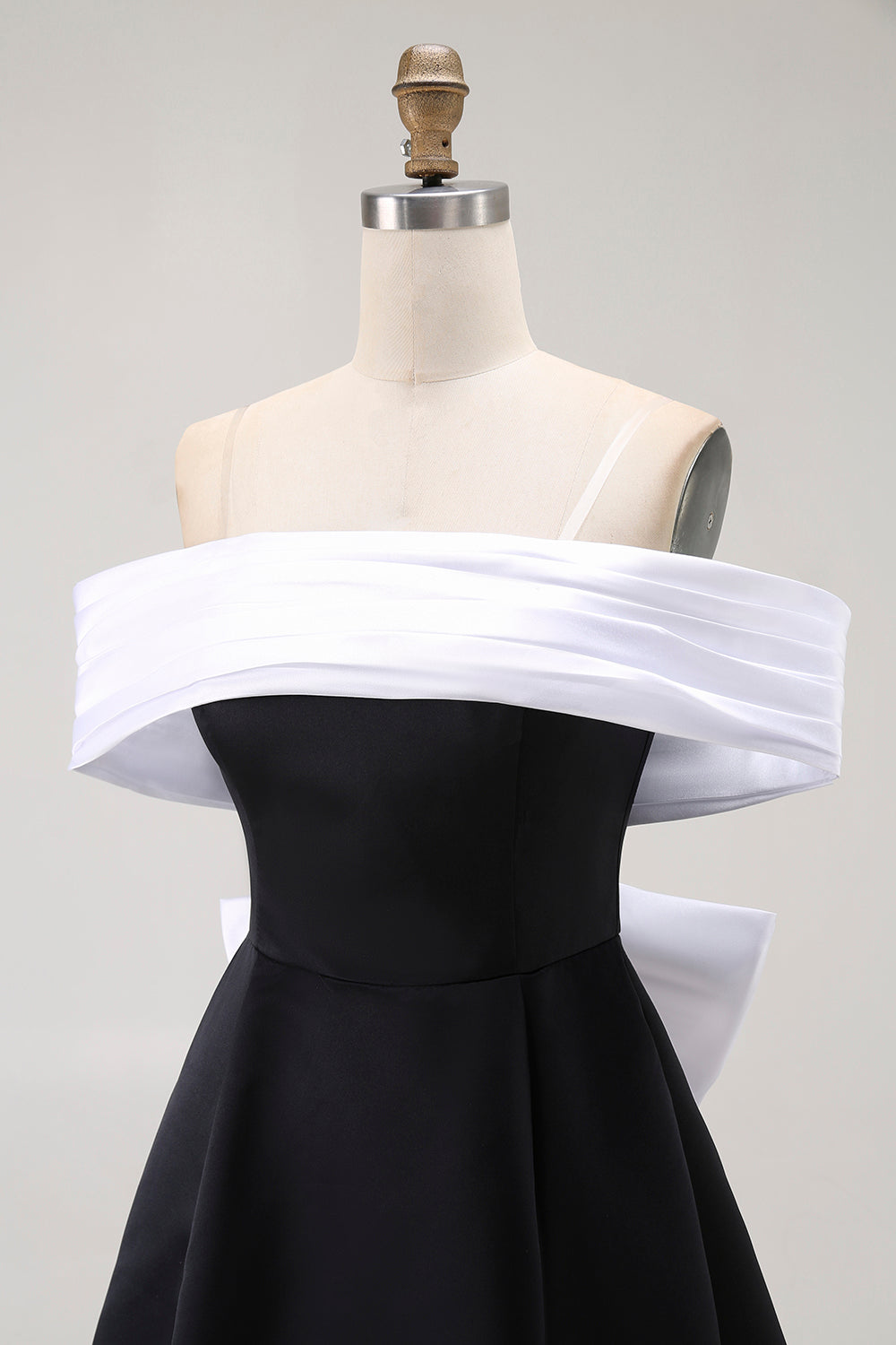 Black A-Line Off The Shoulder Short Homecoming Dress with Bow