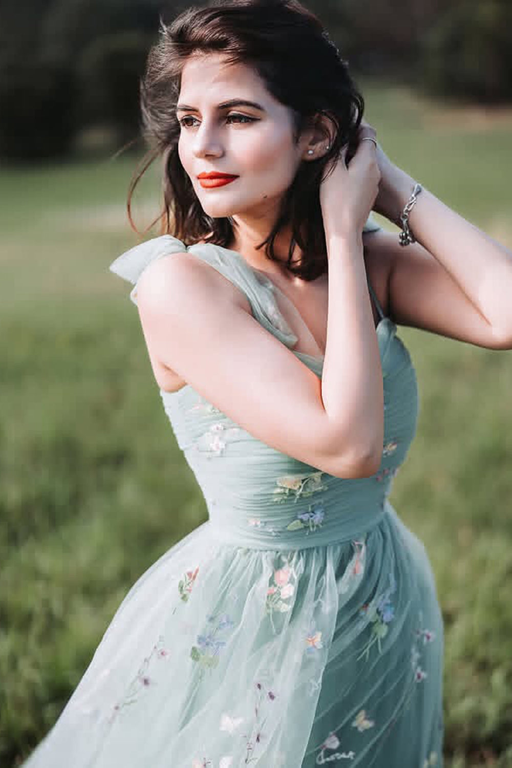 Green Tulle A-Line Spaghetti Straps Ruched Long Formal Dress with Embroidery