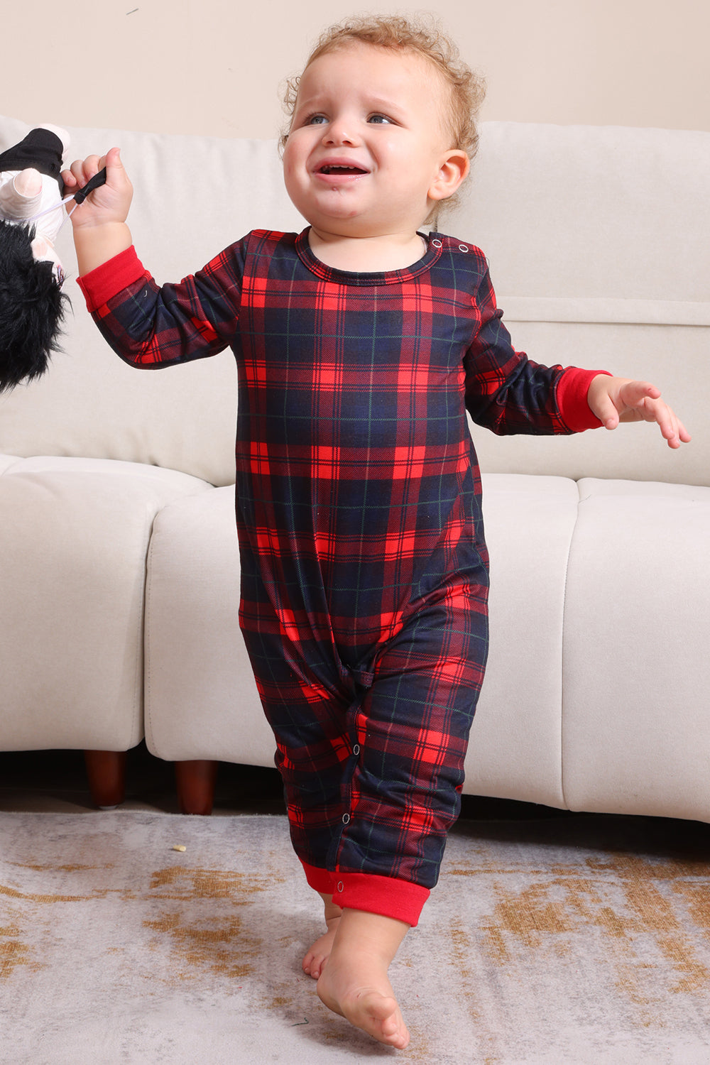 Black Red Family Matching Pajamas Adult Kids Baby Tops and Plaid Pants Christmas Pajamas Set