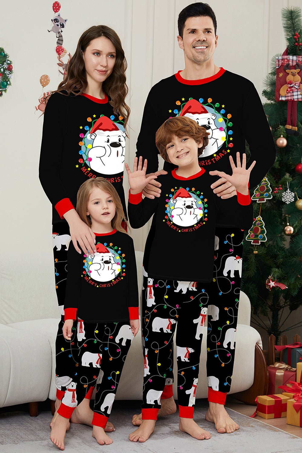 Black Long Sleeves Pear Pattern Printed Christmas Family Matching Pajamas