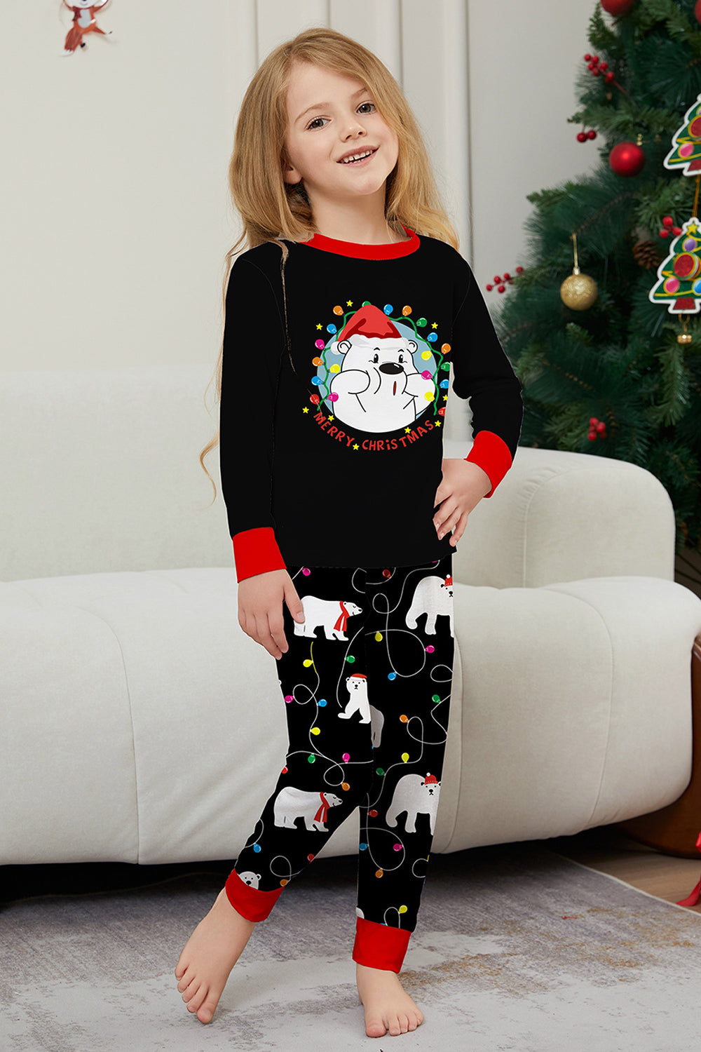 Black Long Sleeves Pear Pattern Printed Christmas Family Matching Pajamas