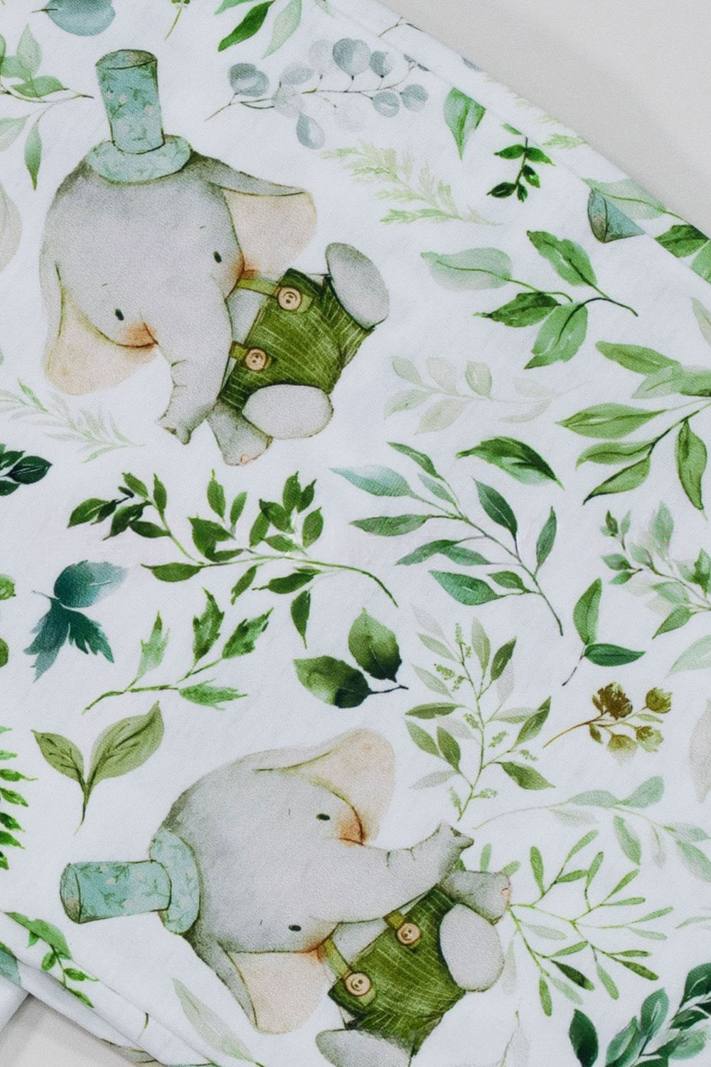 White Green Floral Printed Short Sleeves Matching Family Pajamas