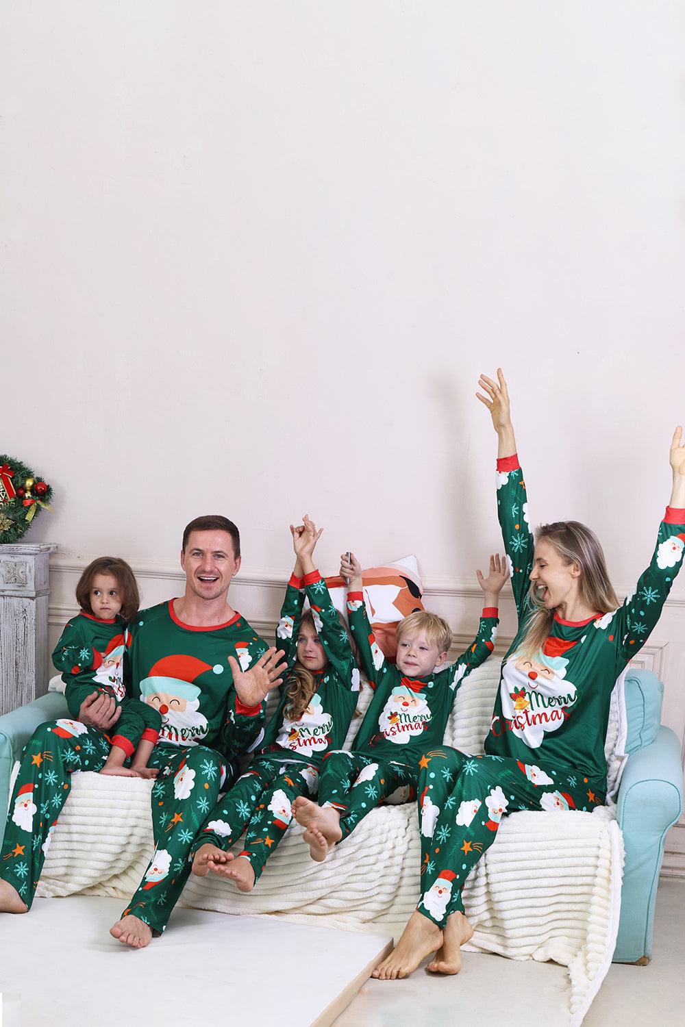 Dark Green Santa Printed Long Sleeves Christmas Family Matching Pajamas