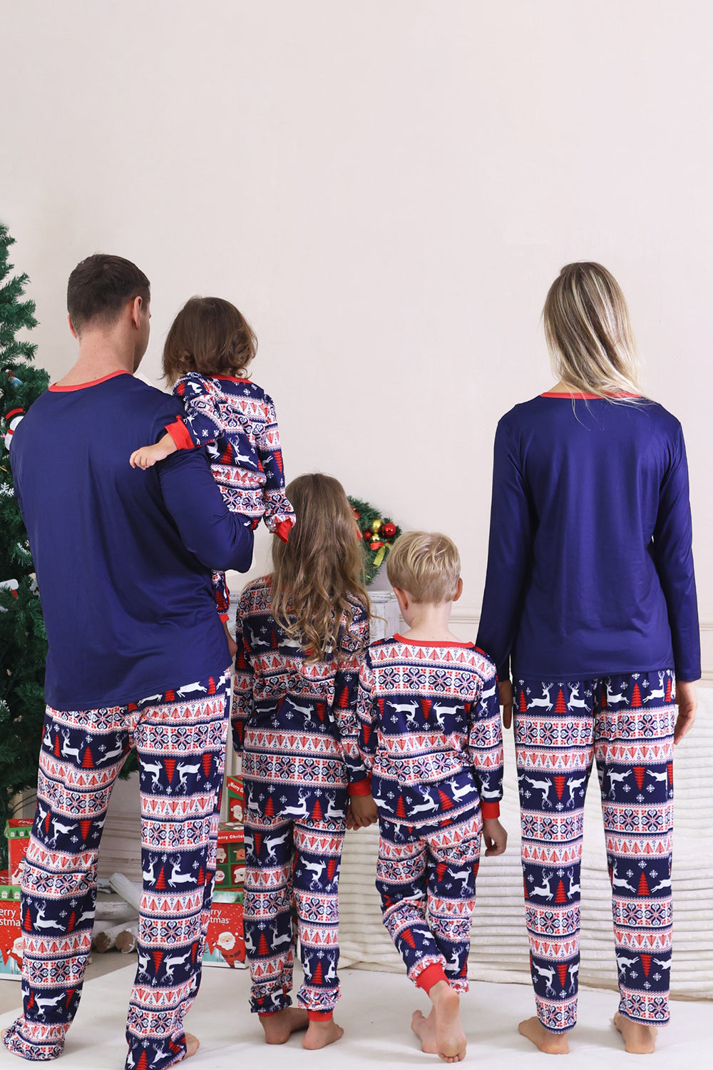 Red Winter Reindeer Printed Christmas Family Matching Pajamas