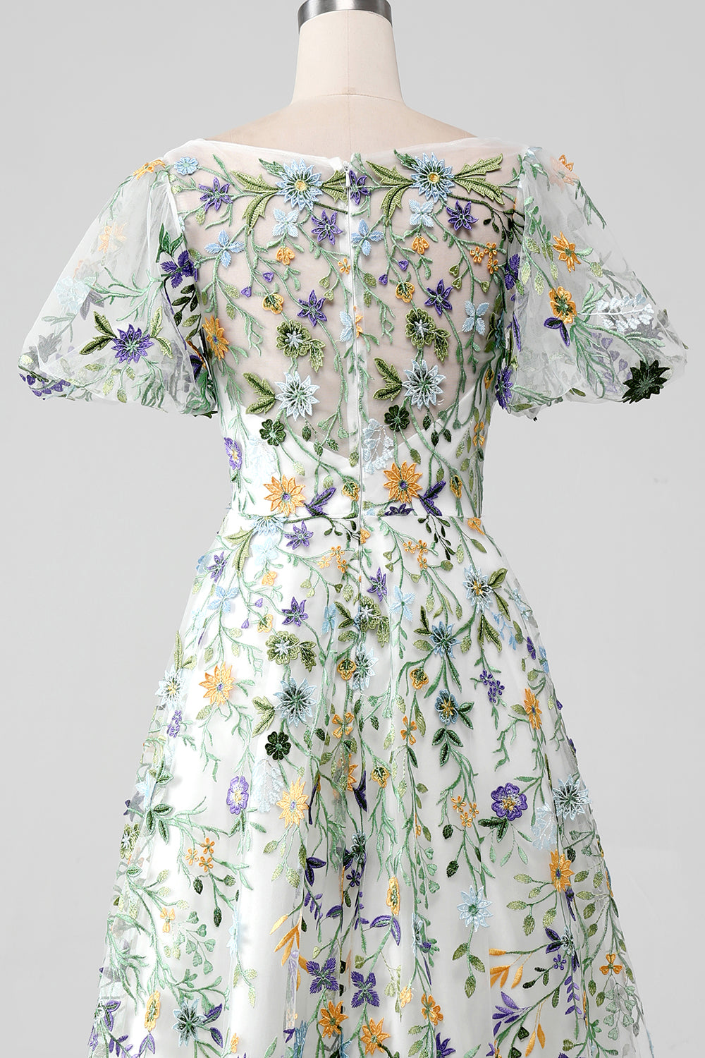 Mauve Ball-Gown/Princess Embroidered Formal Dress with Short Sleeves