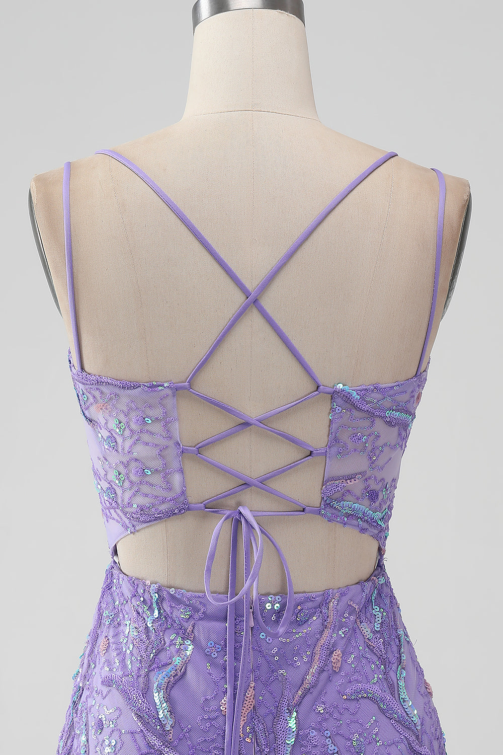 Sparkly Lilac Bodycon Sequins Appliques Short Cocktail Dress with Slit