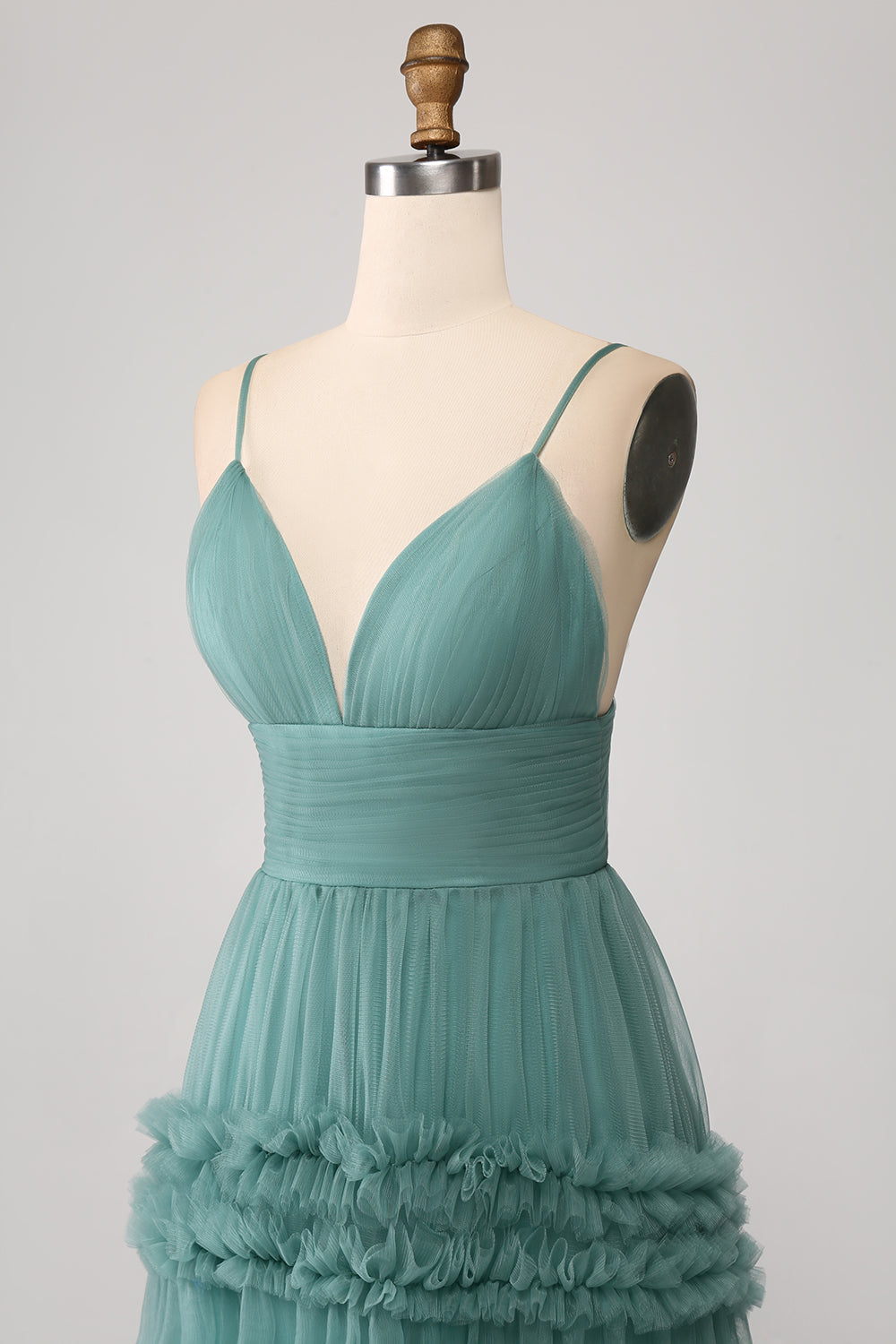 Green A Line Spaghetti Straps Tulle Long Formal Dress with Ruffles