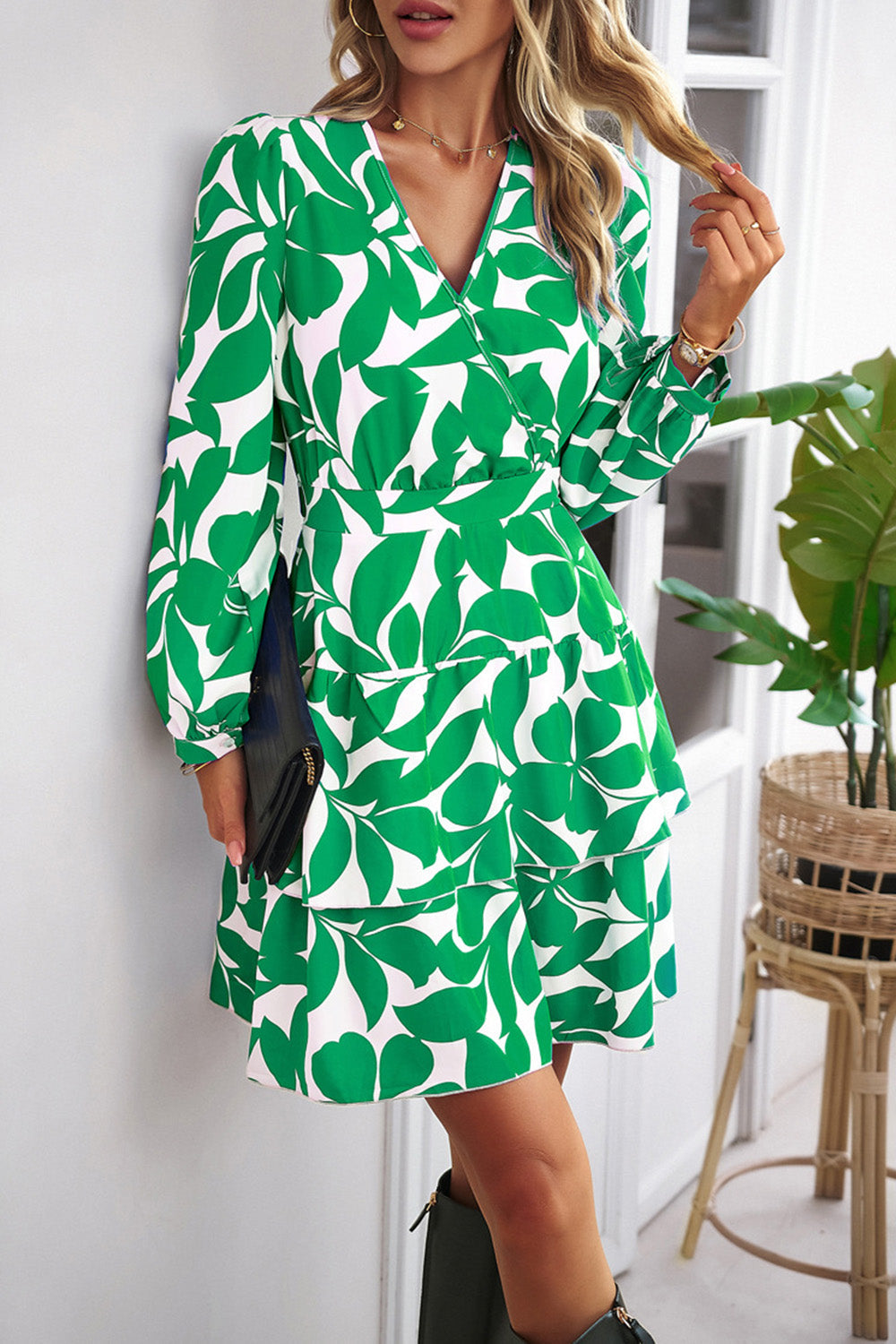 Black Long Sleeves Printed Casual Dress