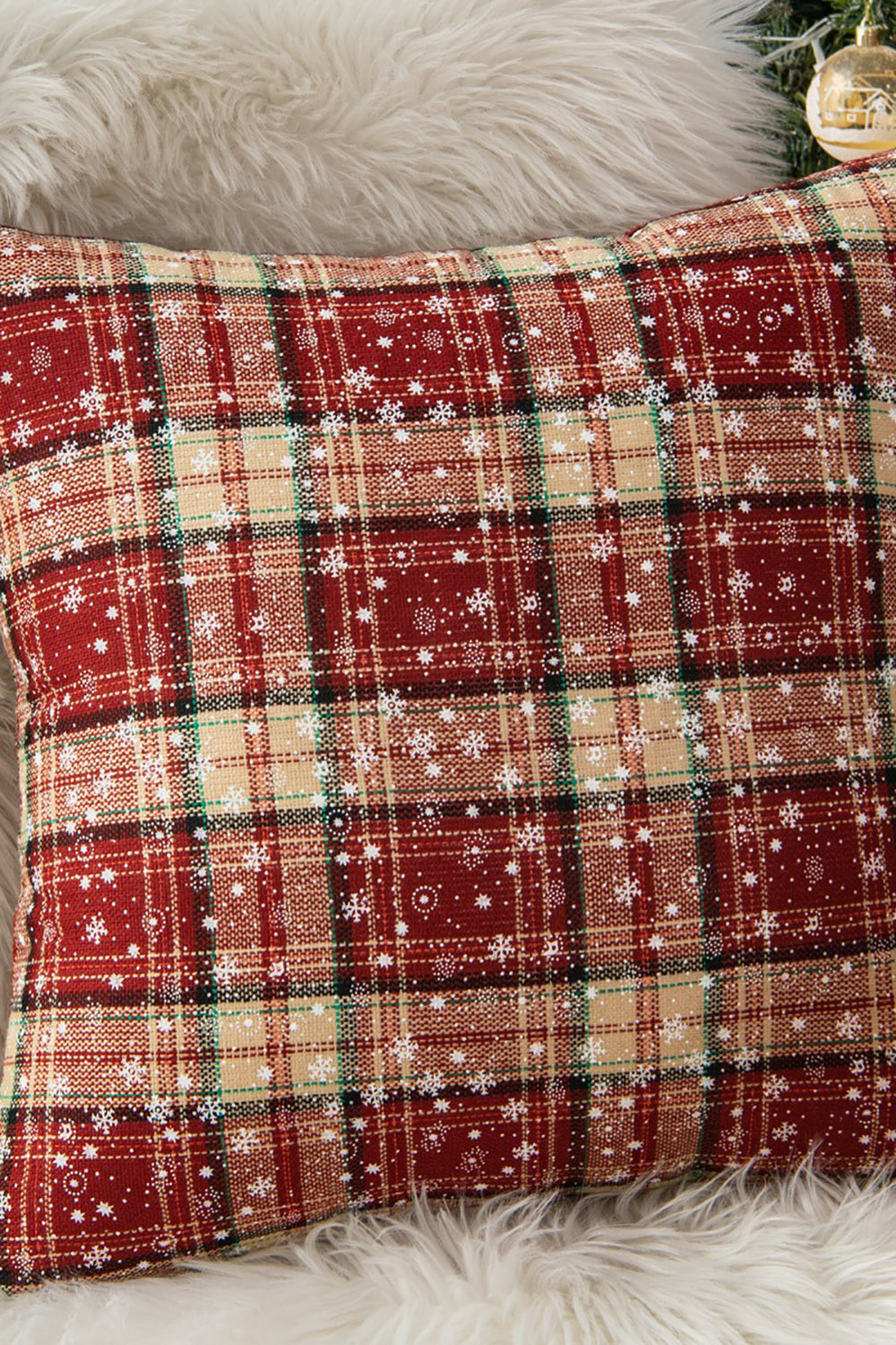Christmas Gift Plaid Pillowcase