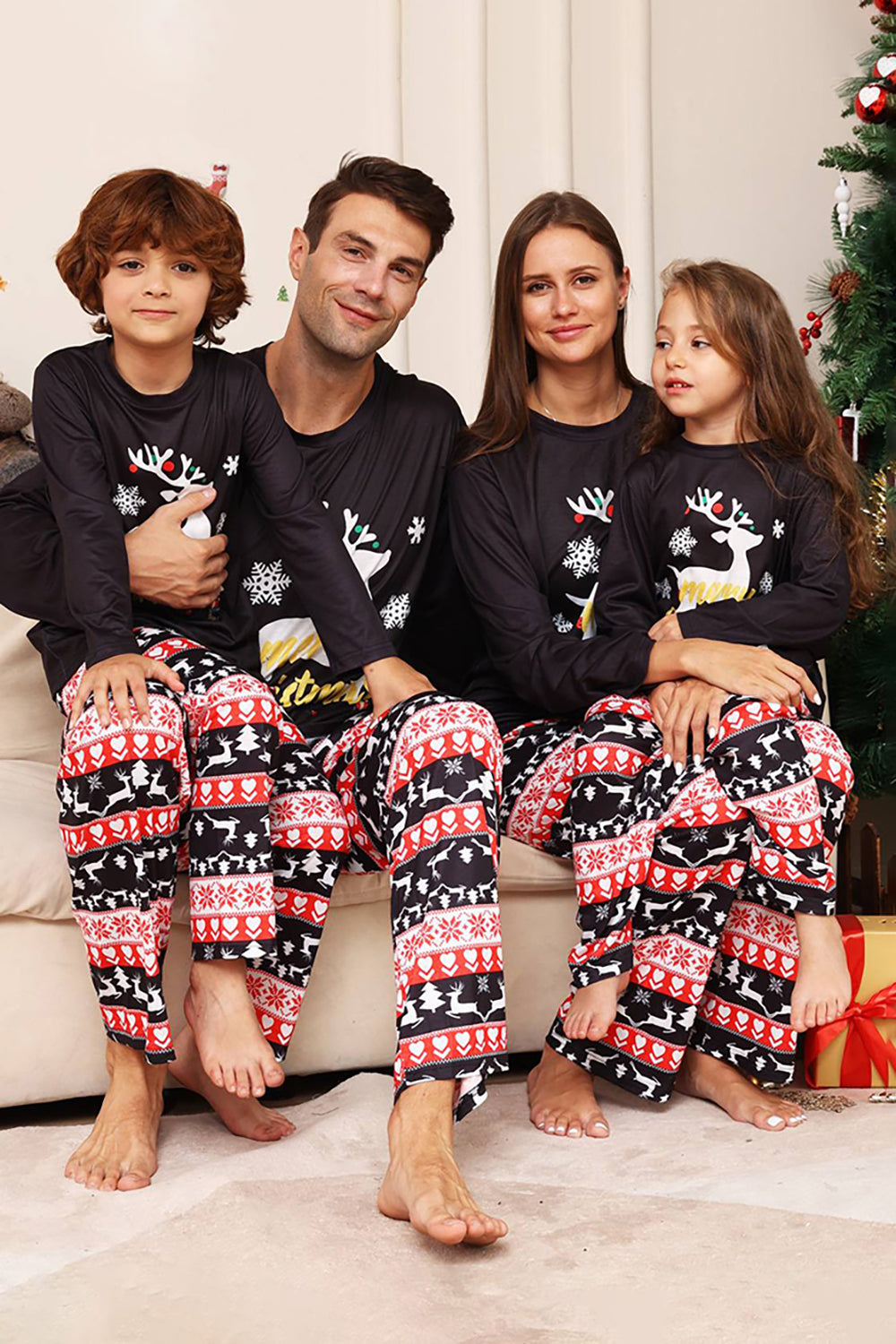 Christmas Black Deer and Snowflake Family Matching Pajamas Set