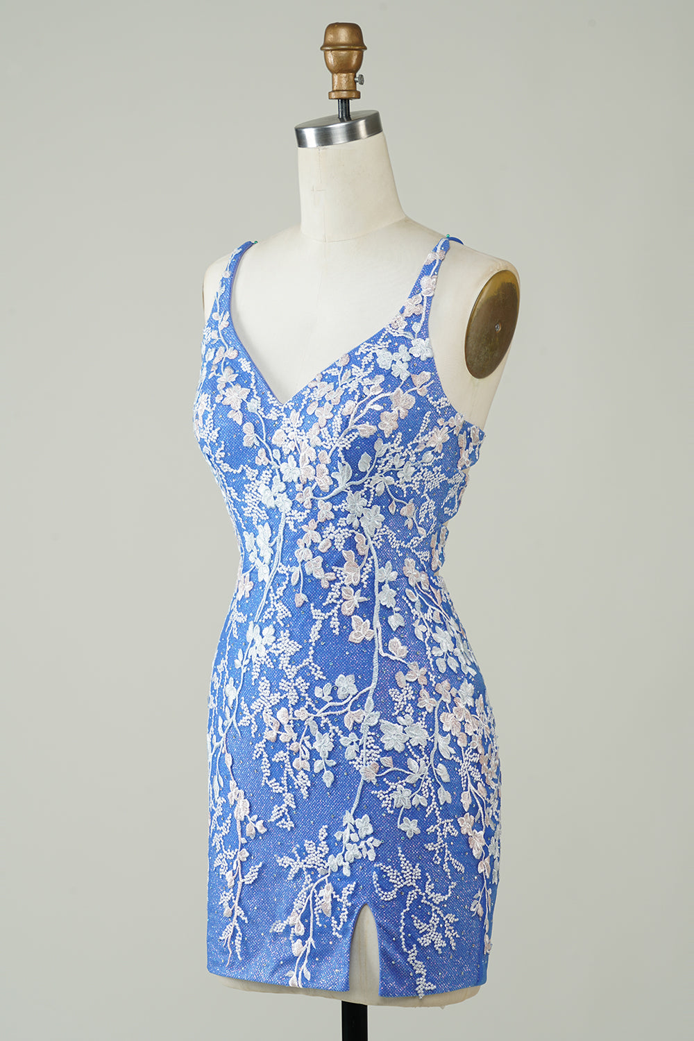 Sheath V Neck Blue Short Cocktail Dress with Appliques Criss Cross Back