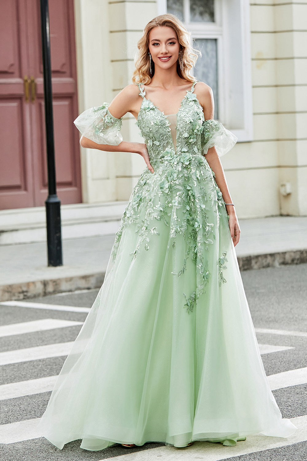 Green Removable Sleeves Tulle Formal Dress with Appliques