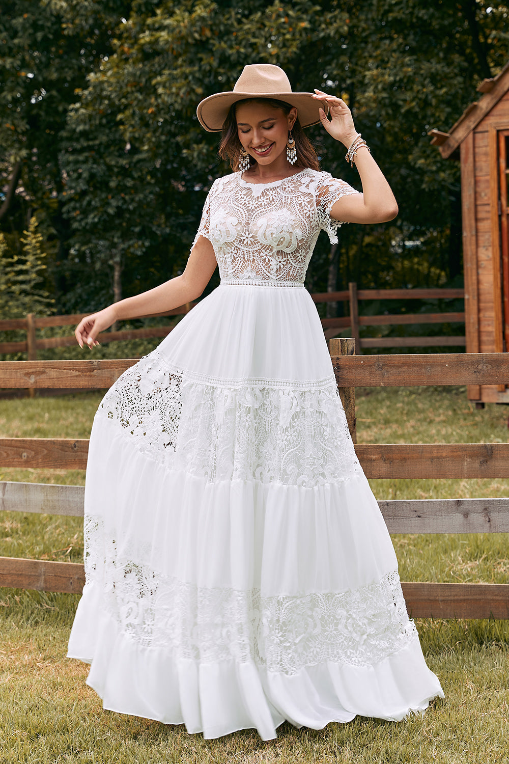 Ivory Short Sleeves Boho Chiffon Wedding Dress with Lace