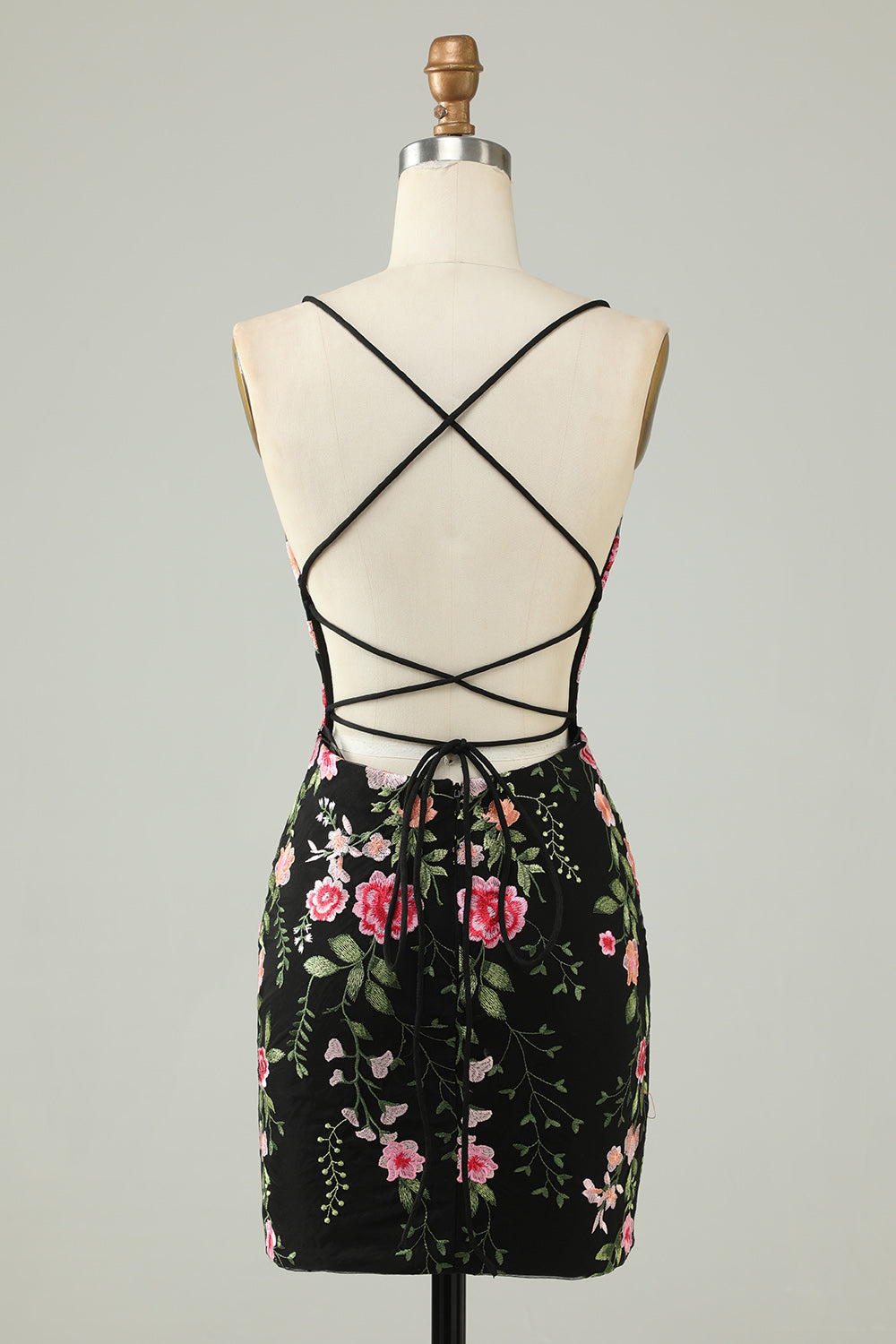 Black Spaghetti Straps Bodycon Cocktail Dress With Appliques