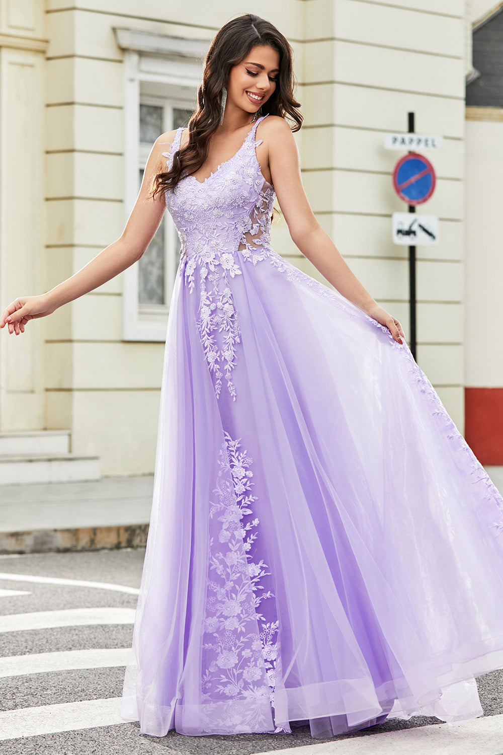 Gorgeous A Line Spaghetti Straps Lilac Tulle Long Formal Dress with Appliques
