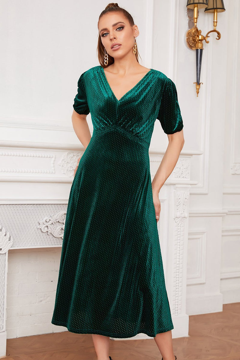 Zapaka Women Green Velvet Party Dress V Neck Short Sleeves Formal