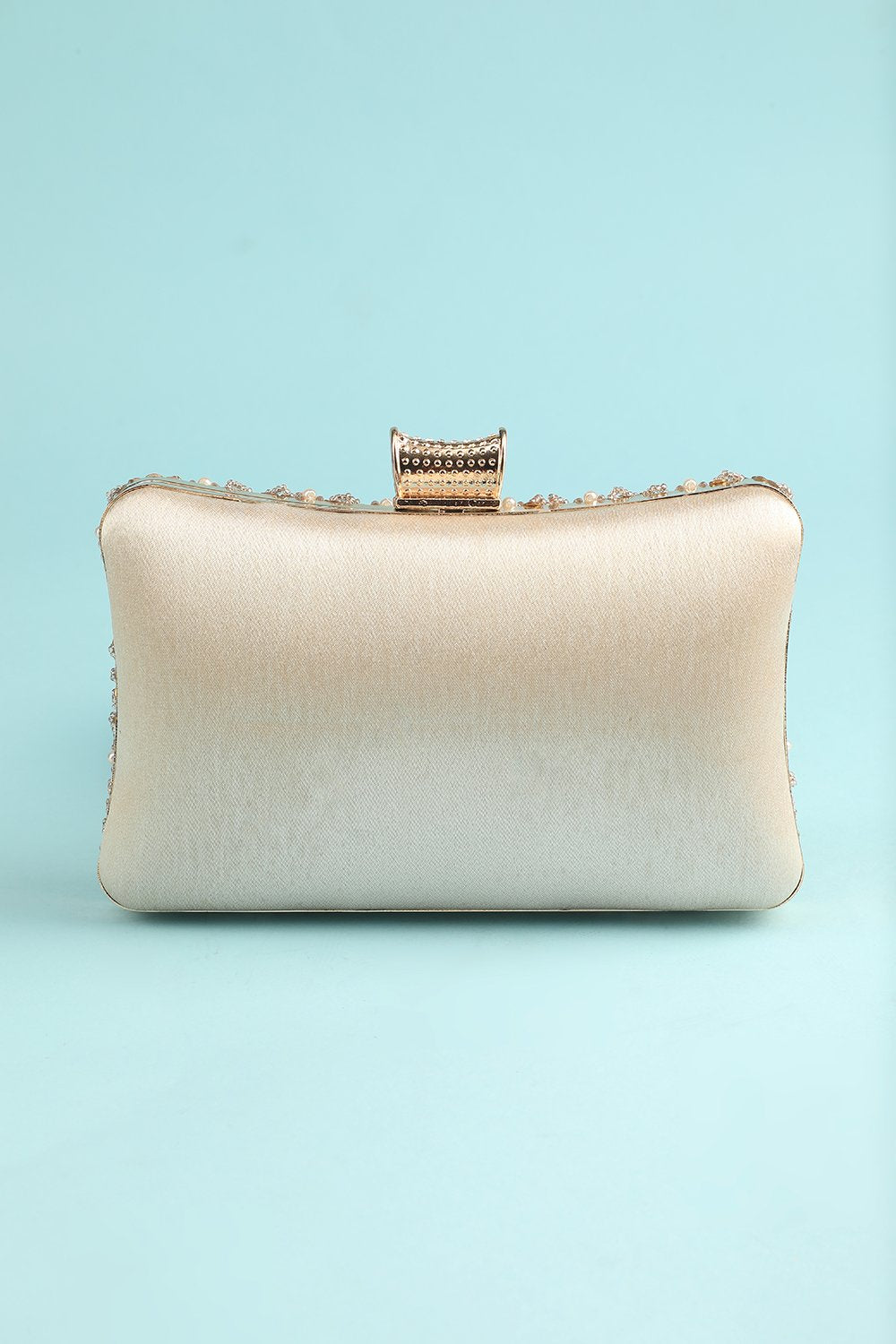Reto Pearl Embroidery Handbag
