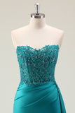 Green Sheath Sweetheart Corset Beaded Long Formal Dress with Appliqued Lace