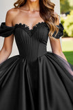 Black A Line Ruched Short Homecoming Dress with Appliques