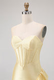 Sparkly Yellow Tight Sweetheart Corset Beaded Short Cocktail Dress with Ruffles