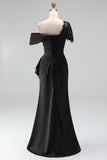 Sparkly Black Mermaid One Shoulder Beaded Long Mother of the Bride Dress