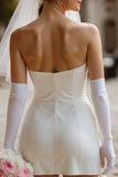 White Sweetheart Bodycon Satin Short Wedding Dress with Bow (without Gloves))