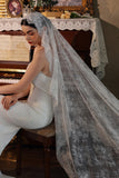 One Tier Ivory Long Lace Wedding Veil