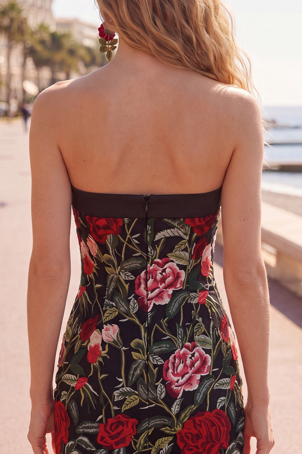 ZAPAKA Women Elegant Strapless Black Mini Homecoming Dress with Red Rose Floral Embroidery for Cocktail Party – ZAPAKA AU