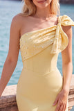 Yellow Bodycon One-Shoulder Pearl Beaded Short Homecoming Dress with Bow Detail