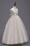 A-Line Tulle White Girls Dresses with Bow